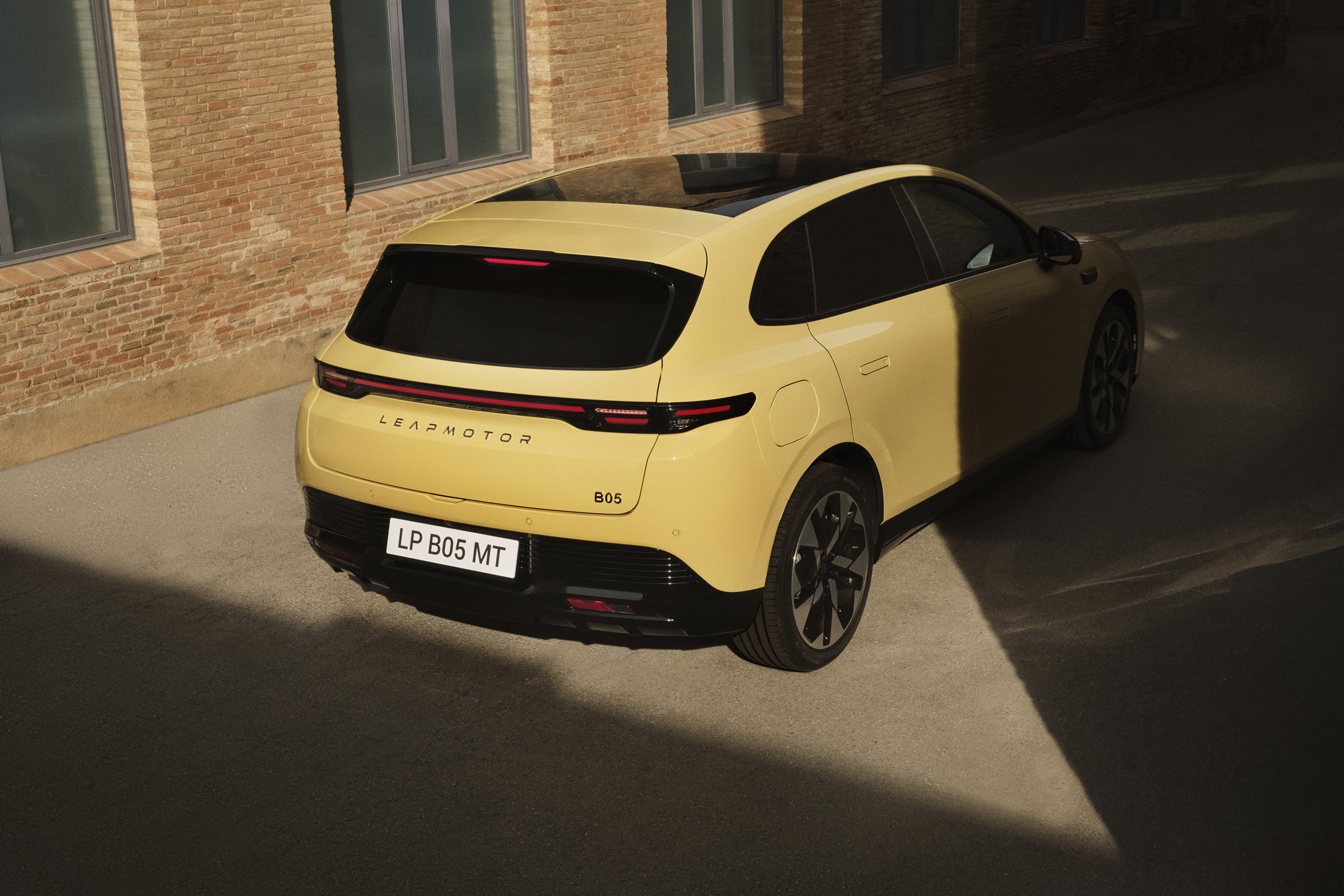 LEAPMOTOR B05 exteriér