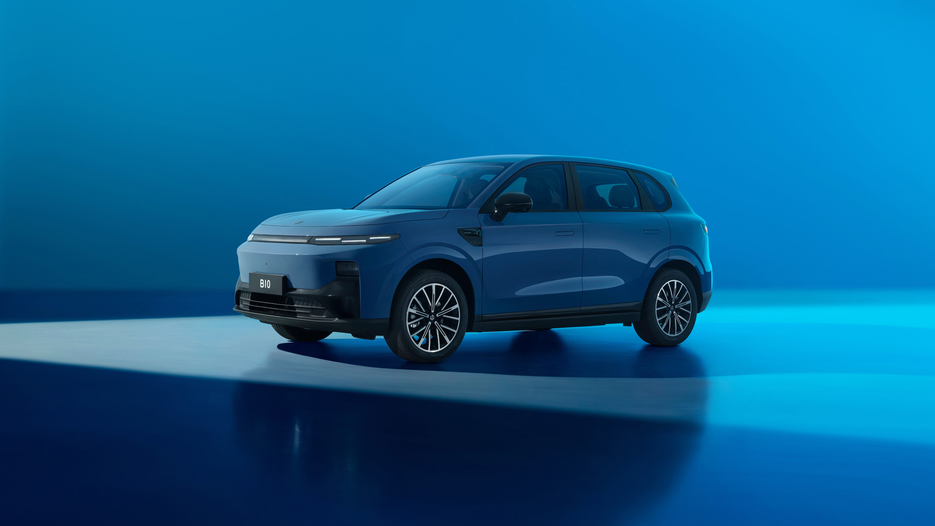 LEAPMOTOR B10 exteriér