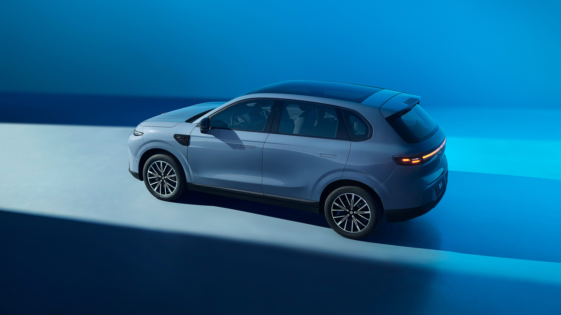 LEAPMOTOR B10 exteriér